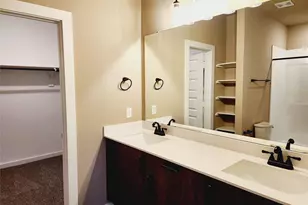 9736 Grosbeak Ln, Magnolia, TX 77354 - Photo 24