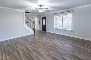 1425 15th St, Huntsville, TX 77340 - Photo 16