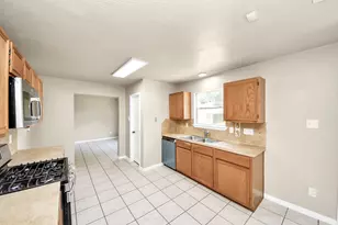 4815 Drew Forest Ln, Humble, TX 77346 - Photo 10