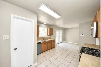 4815 Drew Forest Lane, Humble, TX 77346 - Photo 8
