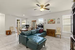 9814 Mls Orch Dr, Houston, TX 77070 - Photo 4