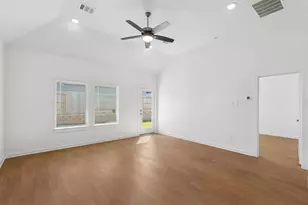 845 Vlg Brk Dr, Willis, TX 77378 - Photo 4