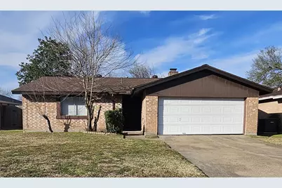 2714 Lower Valley Drive, Houston, TX 77067 - Photo 1