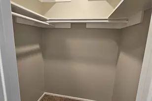 2714 Lower Valley Dr, Houston, TX 77067 - Photo 8