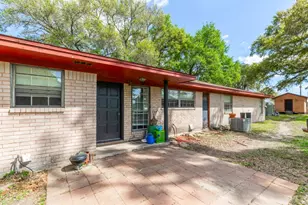 15838 Phend Rd, Hamshire, TX 77622 - Photo 28