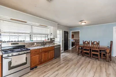 15838 Phend Road, Hamshire, TX 77622 - Photo 14