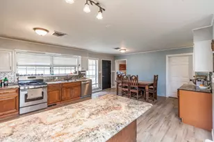 15838 Phend Rd, Hamshire, TX 77622 - Photo 8