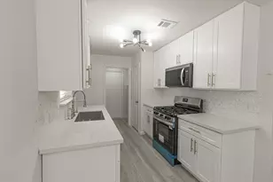 19703 Vista Lake Ct, Cypress, TX 77433 - Photo 14