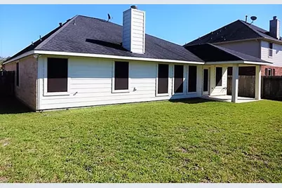 2420 Avalon Trace Lane, Pearland, TX 77581 - Photo 16