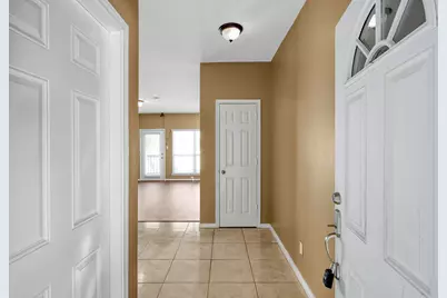 172 Binnacle Ct #A, Willis, TX 77318 - Photo 4