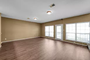 172 Binnacle Ct, Willis, TX 77318 - Photo 8