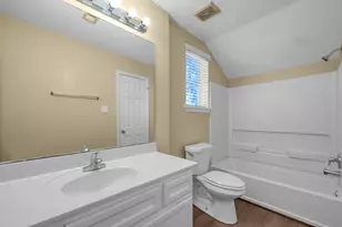 172 Binnacle Ct, Willis, TX 77318 - Photo 14