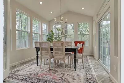 47 Firethorn Place, The Woodlands, TX 77382 - Photo 2