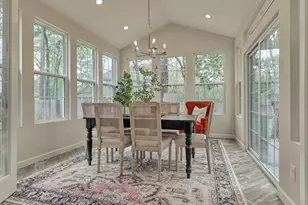 47 Firethorn Pl, The Woodlands, TX 77382 - Photo 2