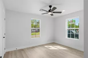 300 Hafer St, Baytown, TX 77520 - Photo 14