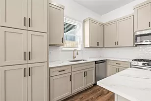 4702 Rawley St, Houston, TX 77020 - Photo 8