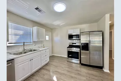 303 Enid Street #Unit A, Houston, TX 77009 - Photo 14