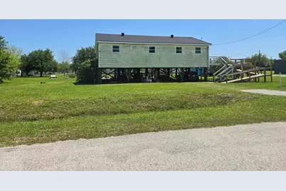 2208 Nelson Avenue, Port Bolivar, TX 77650 - Photo 2