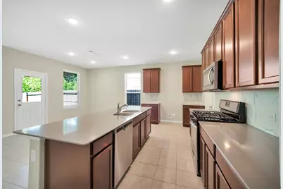 9738 Birdsnest Court, Spring, TX 77379 - Photo 10