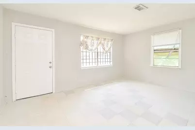 3003 Grovey Street, Houston, TX 77026 - Photo 4