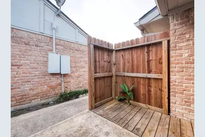 1108 W Tri Oaks Lane #150, Houston, TX 77043 - Photo 26