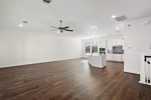 10609 Centre Green Way, Houston, TX 77043 - Photo 8