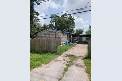 9406 Caddo Road, Houston, TX 77078 - Photo 6