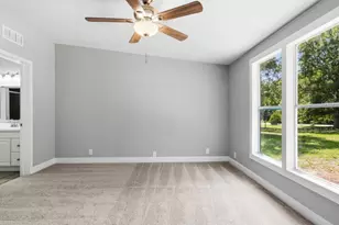 11421 Landry Ln, Conroe, TX 77303 - Photo 10