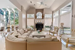 2310 Sycamore Grove Dr, Houston, TX 77062 - Photo 10