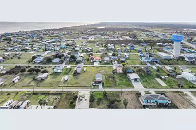 963 Verdia W, Crystal Beach, TX 77650 - Photo 34
