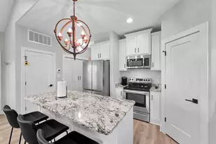 963 Verdia W, Crystal Beach, TX 77650 - Photo 8