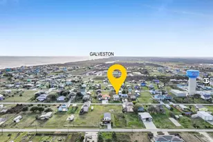 963 Verdia W, Crystal Beach, TX 77650 - Photo 32