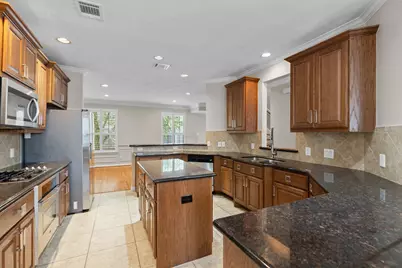 3414 Skyline Village Drive, Houston, TX 77057 - Photo 16