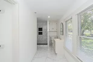 108 Lostracco St, Angleton, TX 77515 - Photo 20