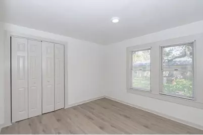 108 Lostracco Street, Angleton, TX 77515 - Photo 16