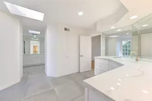 50 Saddlebrook Ln, Houston, TX 77024 - Photo 22