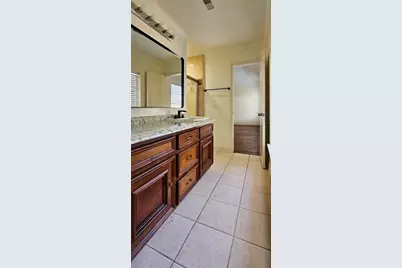 13303 Bridgepath Court, Houston, TX 77041 - Photo 18
