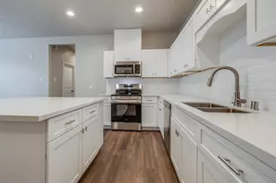 137 Pk Pl Cir, Waller, TX 77484 - Photo 10