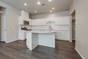 137 Pk Pl Cir, Waller, TX 77484 - Photo 8
