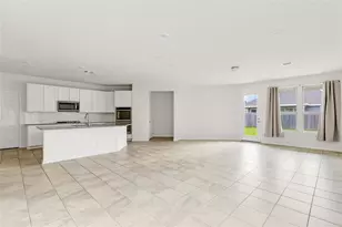 15334 Rosehill Summit Ln, Houston, TX 77044 - Photo 10