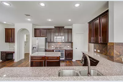 10506 Hartfield Bluff Lane, Cypress, TX 77433 - Photo 8