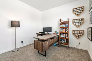 560 Newcomb Holw Dr, Conroe, TX 77304 - Photo 10