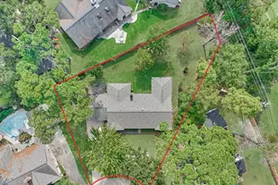 1906 Maple Lakes Dr, Kingwood, TX 77339 - Photo 2