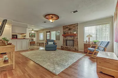 1906 Maple Lakes Drive, Kingwood, TX 77339 - Photo 20