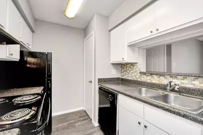 7700 W Airport Boulevard #0710, Houston, TX 77071 - Photo 4