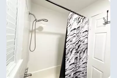 7425 Avenue H, Houston, TX 77011 - Photo 8