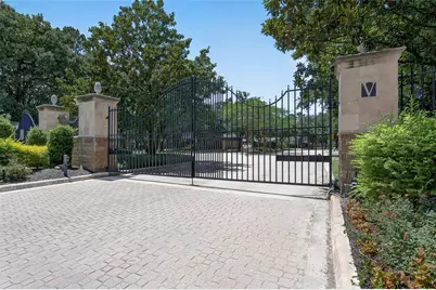 11822 Rue Beaujon Court, Tomball, TX 77377 - Photo 2