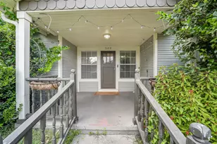 203 Northwood St, Houston, TX 77009 - Photo 4