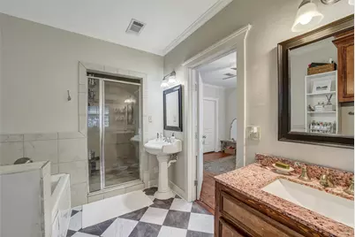 203 Northwood Street, Houston, TX 77009 - Photo 20