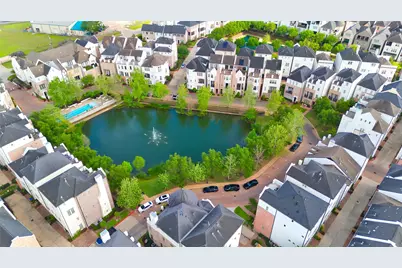 2029 Fannin Station N, Houston, TX 77045 - Photo 14